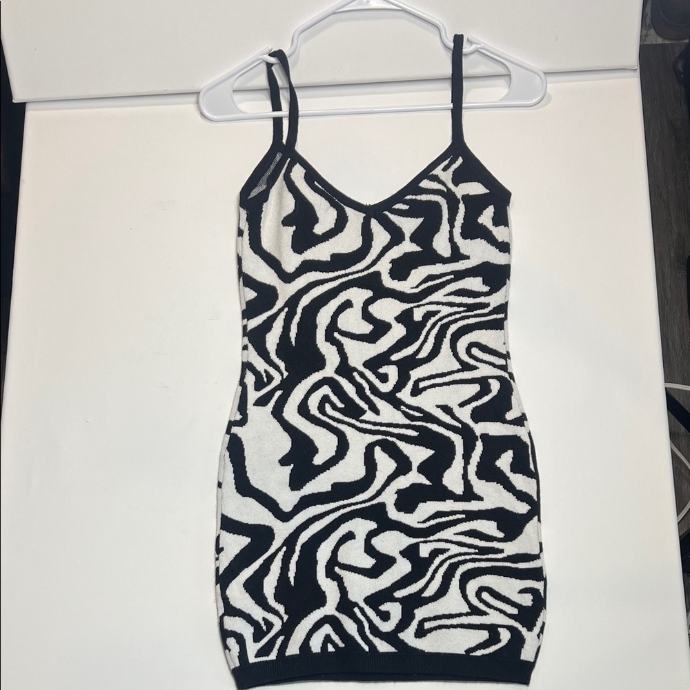 Say What? Black and White Swirl Mini Dress - Picture 3 of 5